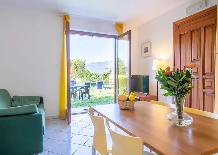 Residenza Agrifoglio-11 By Interhome