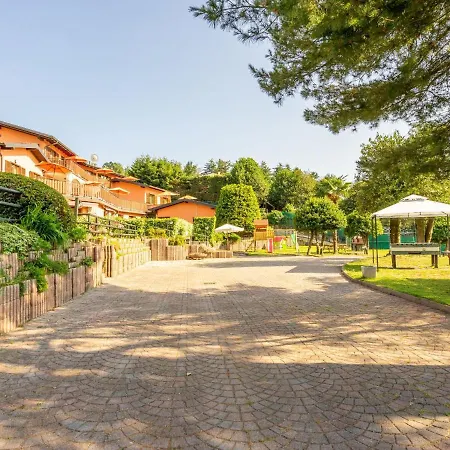 Holiday home Residenza Agrifoglio-11 By Interhome *
