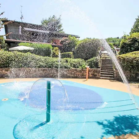 Holiday home Residenza Agrifoglio-11 By Interhome