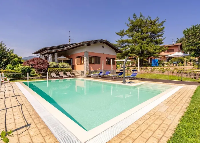 度假居 Residenza Agrifoglio-11 By Interhome